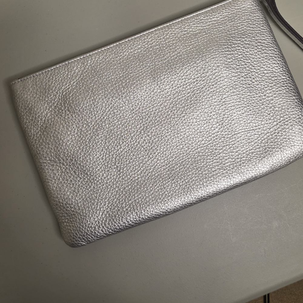 Aimee Kestenburg Clutch - Wristlet ,Evil Eye Mottif.  Excellent Condition - Picture 9 of 10